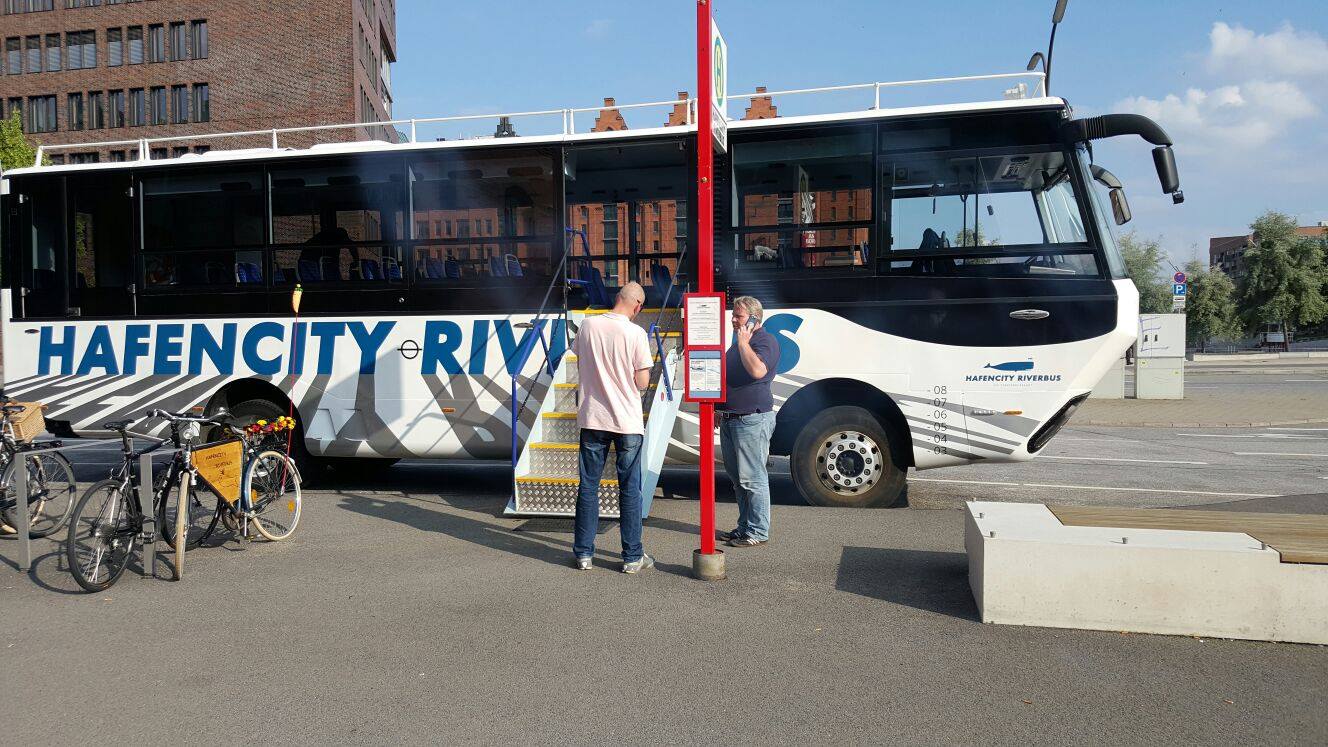 HafenCity RiverBus 5 » Crazy Station